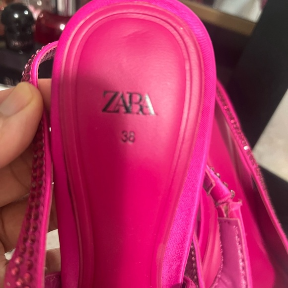 Zara Fuchsia Embellished Pointed Heels - Picture 3 of 3